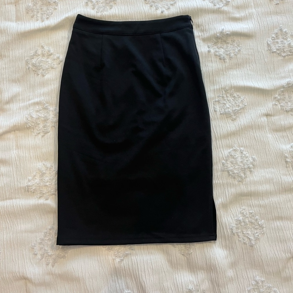 lucy paris pencil skirt, size small
